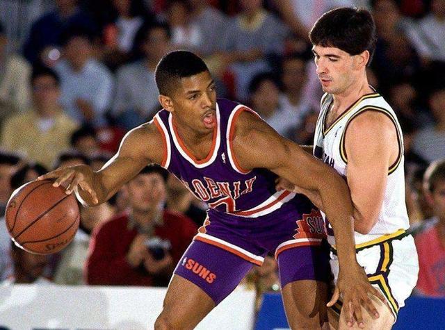 通过改变发 通过改变发