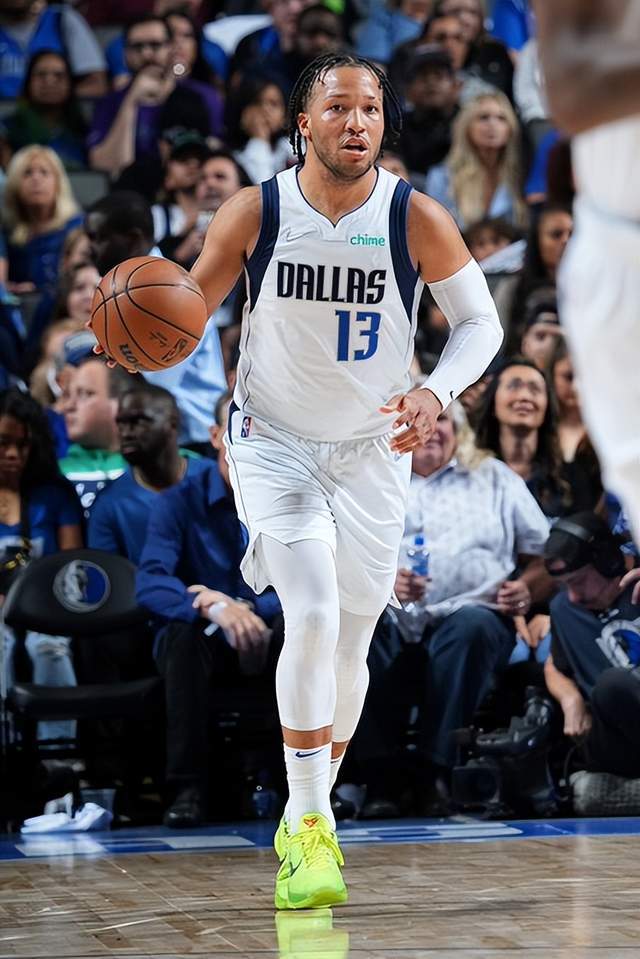 在比赛初期 在比赛初期