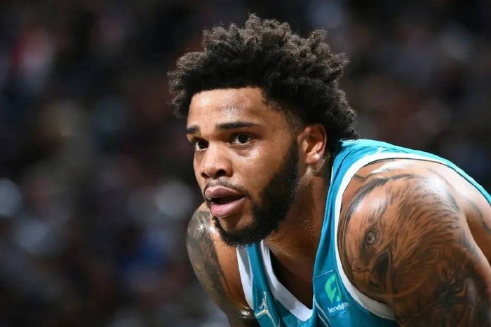 杜埃凯表现 杜埃凯表现